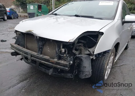 2010 Nissan Sentra 2.0Sr z USA, uszkodzony, nr VIN 3N1AB6AP6AL714266